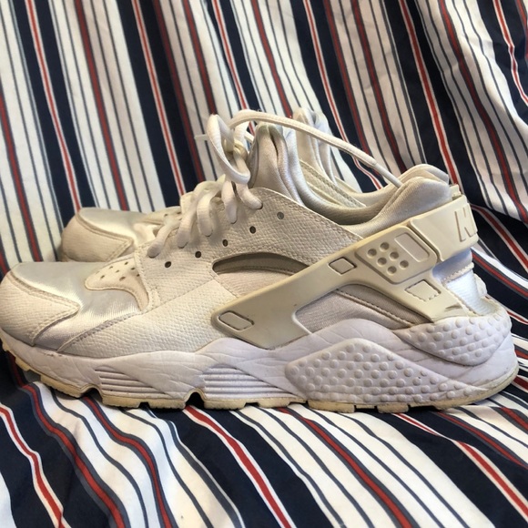 *SOLD* Women’s Nike Huarache. Size 7. - Picture 6 of 6